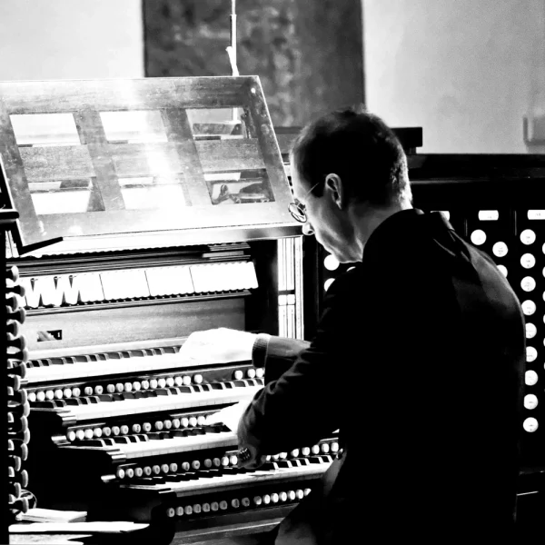 Organist-Joachim-Thoms
